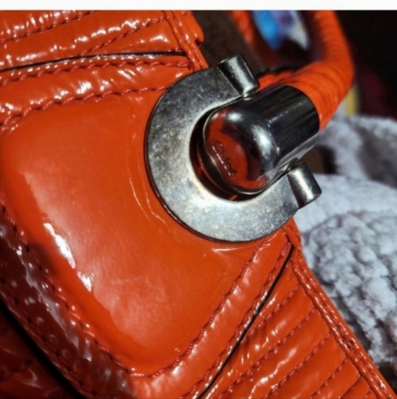 🍁FALL BAG🔥🔥VERY RARE VNTG Chloe ORANGE Patent Lambskin Heloise Large Satchel - Picture 7 of 13